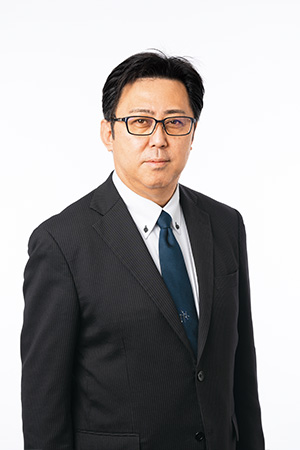 代表取締役社長 坪 勝彦